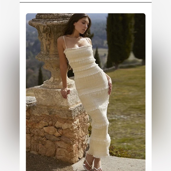 Fleur de Vendetta Lyrica Elegance Ruched Dress - Picture 1 of 7